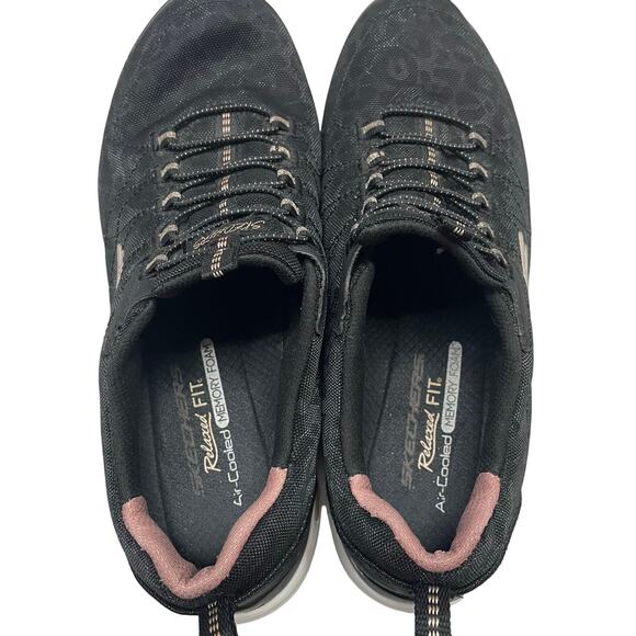 Skechers Relaxed Fit Empire D’Lux Spotted Sneaker Women’s Size 9 - Picture 9 of 10